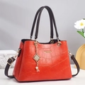Elegante borsa a mano arancione con stampa coccodrillo e dettagli in metallo dorato - Rosso