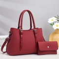 Elegante borsa a mano rossa con tracolla e portafoglio abbinato in finitura tessuta - Borgogna