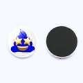 Vue détaillée d'aimants de frigo 25mm en verre avec emoji crotte et dos magnétique noir - Style Yeux Étoilés Bleus (JY003516-20)