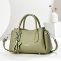 Sac fourre-tout vert sauge élégant en cuir grainé avec pendentif étoile et chaîne - Vert Menthe