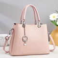 Borsa a mano rosa testurizzata con finiture in argento e tracolla staccabile chic - Rosa