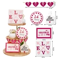 Decoración de bandeja escalonada para San Valentín con carteles LOVE de madera - Tema de Reloj