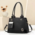 Chic black patchwork macaron handbag with herringbone fabric and golden K logo detail - 24cmx11cmx17cm / Black