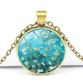 Nahaufnahme des Vintage-Bronze-Anhängers mit Van Goghs Kunstwerk Blühende Mandelbäume - Van Gogh Mandelblüten Stil (JY005163-4)