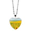Dettaglio della collana con ciondolo a cuore girasole e catena d'argento lucida - Stile Girasole 4(JY005490-4)