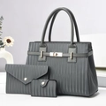 Ensemble trois pièces avec sac cabas gris, pochette enveloppe et porte-monnaie - Gris
