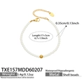 Dettaglio del bracciale di perle con chiusura e catena in acciaio inossidabile dorato - Bracciale di Perle di Conchiglia Oro (TXE157)