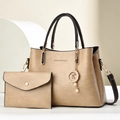 Detail of beige tote bag set featuring pebbled texture and star pearl charm - L26 W11 H19 / Khaki