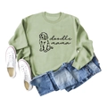 Vue détaillée à plat du sweat-shirt vert haricot doodle mama avec motif de chien - S / Sweat-shirt Vert Olive (Police Noire)