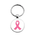 Nahaufnahme des Brustkrebs-Bewusstsein-Anhängers mit rosa Schleife und Schlüsselring - Classic Pink Ribbon Style (XSWX42892-3)