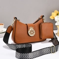 Bolso media luna de cuero marrón con hebilla de corona y correa ancha de espiga bicolor - L25 A7 A19 / Amarillo Tierra