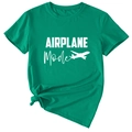 Détail d'un t-shirt en coton vert avec motif Airplane Mode et nœud élégant à l'avant - S / Vert Foncé (Police Blanche)