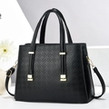 Sac à main noir à texture tissée avec détails dorés et bandoulière réglable chic - Style à Texture Tissée (Style 5)