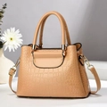 Elegante Damenhandtasche mit Krokodilprägung in Khaki, Goldbeschlägen und Gurt - Khaki
