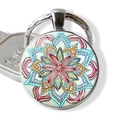 Porte-clés mandala yoga artistique avec pendentif en verre coloré sur fond blanc - Jy006649-2