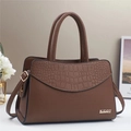 Brown stone textured patchwork tote bag with crocodile pattern and golden hardware - L30 W13 H20 / Brown