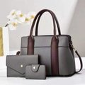 Ensemble détaillé de sac cabas gris, portefeuille enveloppe et porte-cartes avec accents dorés - Ensemble trois pièces / Gris