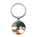 Détail du porte-clés de Noël avec Père Noël et bonshommes de neige en métal argenté poli - Style Père Noël et Bonhommes de Neige sur le Toit (JY007351-12)