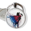 Macro-opname van glazen sleutelhanger met ballerina silhouet in rood-blauwe jurk - Rood Blauw Verloop Jurk Danseres (JY007576-3)