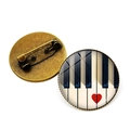 Set di spille retrò con tasti di pianoforte a cuore con base in metallo bronzo e distintivo - Tasti del Pianoforte con Cuore Rosso Stile (JY007518-2)