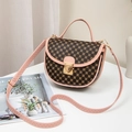 Brown vintage pattern shell bag with pink trim and gold buckle for women - Printed Pink
