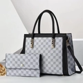 Klassisches Karo-Shopper-Set mit passender Geldbörse und hochwertigen Metalldetails - Blau