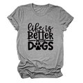 Detail van grijs katoenen T-shirt met Life is Better With Dogs print en opgerolde mouwen - S / Donkergrijs (Zwart Lettertype)