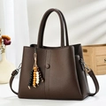 Dark brown lychee pattern leather handbag with wood bead pendant and top handle - 26/11/20 / Coffee