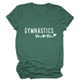 Détail du texte Gymnastics Mom et imprimé cœur sur t-shirt chiné vert foncé - Vert Rétro (Police Blanche)