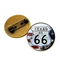 Détail de l'épingle Route 66 vintage avec motif drapeau Texas US 66 et dos métallique - Motif Drapeau Texas US 66 (JY008183-8)