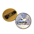 Broche de Noël vintage en bronze avec chalet sous la neige et épingle de sûreté - Style Neige d'Hiver Vintage (JY008224-6)