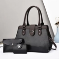 Set di tre borse da donna in pelle marrone e nera con dettaglio ad anello metallico - Nero