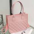 Elegante bolso tote acolchado rosa loto con asas dobles y correa de hombro ajustable - Rosa