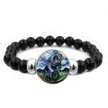 Detailweergave van zwarte kralenarmband met sterrennacht mopshond kunst hanger - Mops (JY008395-11)