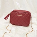 Bolso bandolera acolchado burdeos para mujer con cadena dorada y borla de cuero suave - Rojo