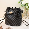 Elegante borsa a secchiello in pelle nera con stampa floreale grigia e chiusura dorata - Nero