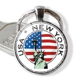 Close-up of New York souvenir keychain featuring Statue of Liberty and USA flag design - USA New York Retro Silhouette (JY008531-10)