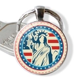 Detail of New York souvenir keychain featuring Statue of Liberty and USA flag - Retro US Flag Stars Theme (JY008531-7)