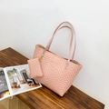 Schickes Set aus gesteppter Tragetasche in Rosa mit passendem Mini-Beutel und Goldakzenten - Rosa