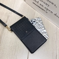 Borsa a tracolla per cellulare in pelle nera con patta intrecciata e spallina sottile - Nero