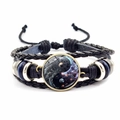 Détail d'un bracelet en cuir tissé avec dôme en verre Yin Yang galaxie et perles - Étoile Galaxie Yin Yang (JY008564-11)