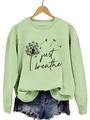 Détail de l'imprimé pissenlit sur le sweat-shirt à manches longues vert clair à col rond - S / Imprimé pissenlit / Vert olive