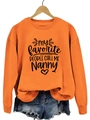 Detalle de sudadera naranja con estampado negro my favorite people nanny de cuello redondo - S / Sudadera Naranja (Fuente Negra)