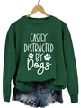 Felpa verde scuro con stampa bianca 'Easily Distracted by Dogs' e motivi con impronte - S / Felpa Verde Scuro (Carattere Bianco)