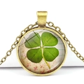 Detail of vintage glass clover pendant necklace with bronze metal frame and chain - Bronze Base Four Leaf Clover Vintage Pastoral (Bronze 2)
