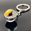 Portachiavi tondo in vetro con gatto nero sotto ombrello giallo e anello argento - Gatto Bianco e Nero Ombrello Giallo(XSWX2233-4)