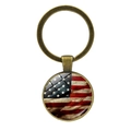 Vintage bronze keychain with US flag pattern under glass cabochon on white background - Wrinkled Distressed Bronze (Bronze 6)