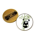 Runde Panda-Brosche auf Bambuszweig mit antikem Bronze-Finish und Sicherheitsnadel - Antik-Bronze Panda klettert auf Bambus Design (JY008751 Bronze-12)