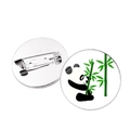 Detailansicht der Vorder- und Rückseite einer Panda-Bambus-Anstecknadel mit Sicherheitsverschluss - Silber - Panda hält Bambus Skizze (JY008751S-7)