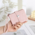 Kurze rosa gesteppte Kunstleder-Geldbörse mit Reißverschluss und Schleifenverschluss - Rosa